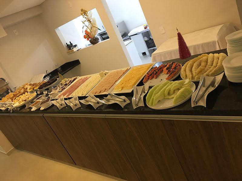 Gaivotas Apart Hotel ฟลอเรียนอโปลิส ภายนอก รูปภาพ